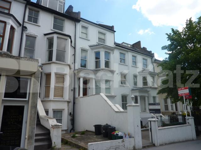 			PRIVATE TERRACE!, 1 Bedroom, 1 bath, 1 reception Flat			 Haverstock Hill, BELSIZE PARK