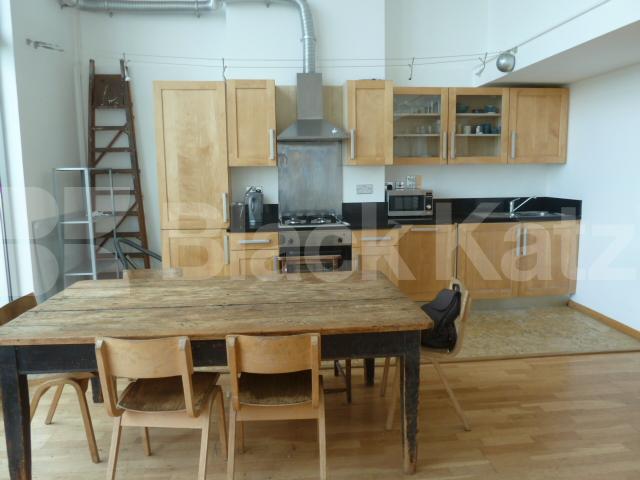 			STUNNING 1 BED WAREHOUSE APARTMENT, 1 Bedroom, 1 bath, 1 reception Flat			 ABILITY PLAZA-KINGSLAND ROAD, DALSTON/HAGGERSTON
