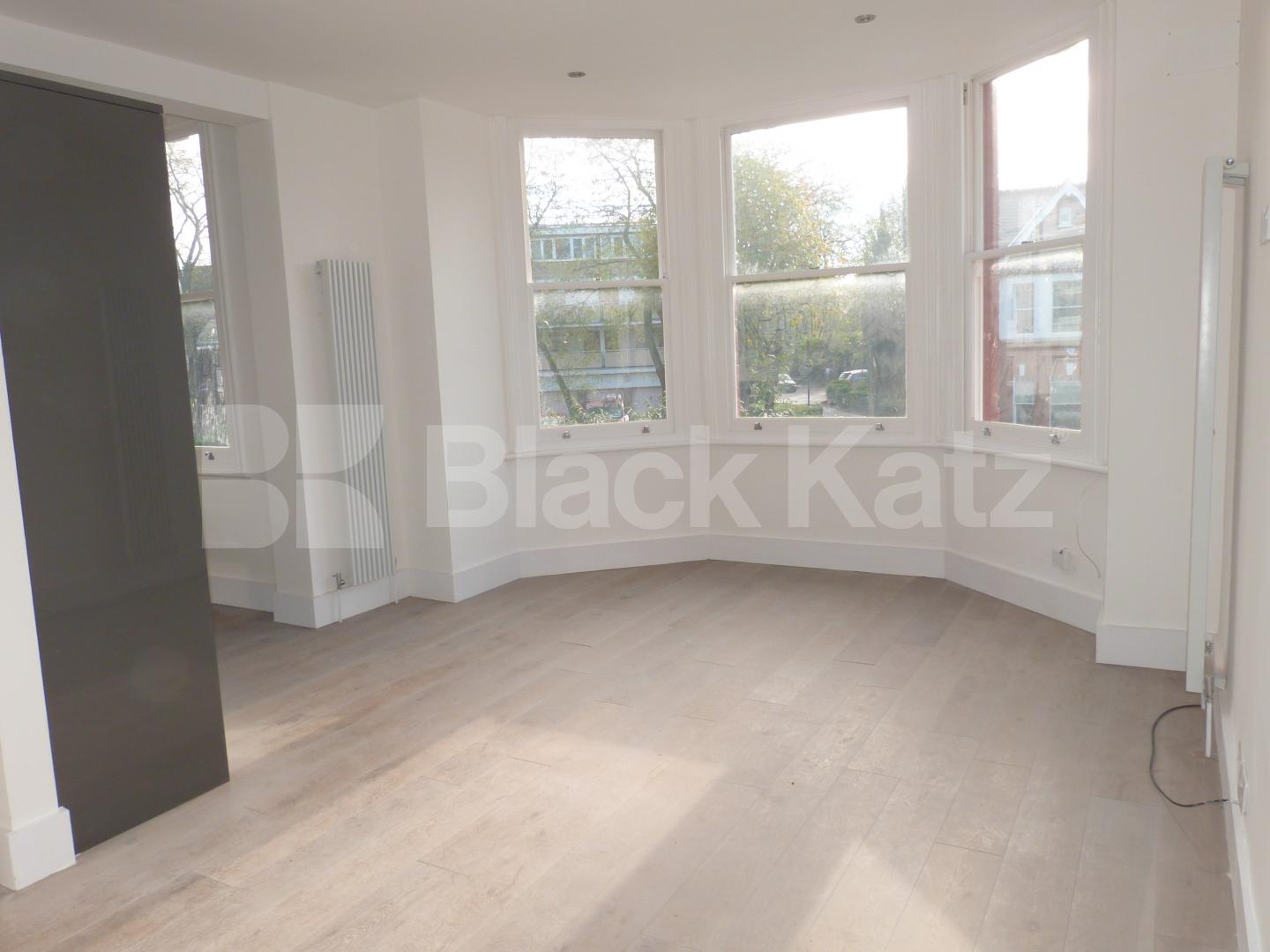 			1 Bedroom, 1 bath, 1 reception Apartment			 Walm Lane, Kilburn