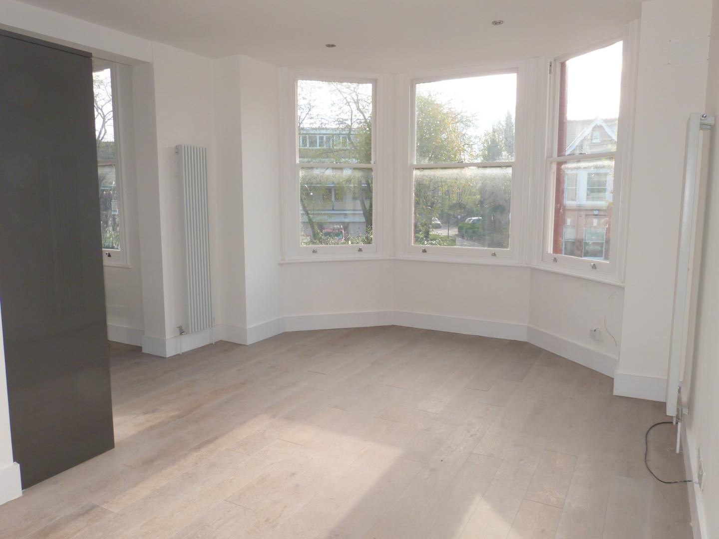 			1 Bedroom, 1 bath, 1 reception Flat			 Walm Lane, KILBURN