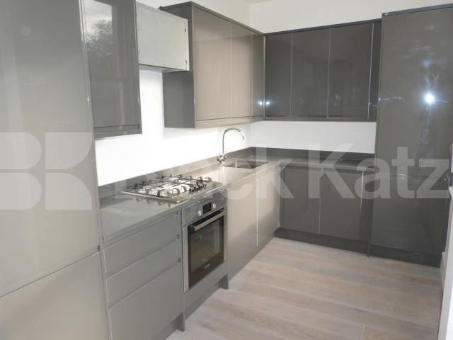 			1 Bedroom, 1 bath, 1 reception Apartment			 Walm Lane, Kilburn