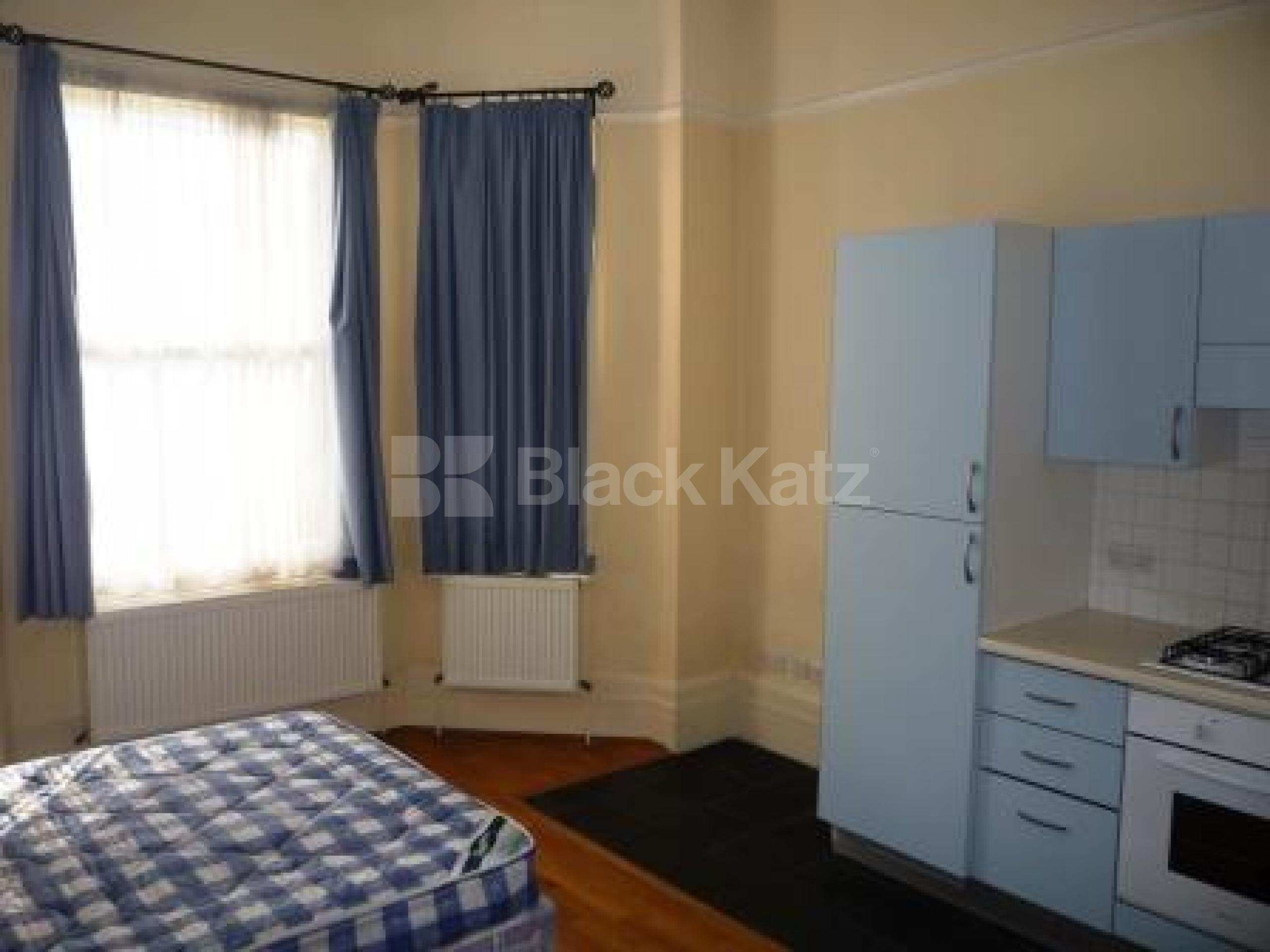 			Studio Apartment, 1 bath, 1 reception Flat			 Muswell Hill, MUSWELL HILL N10