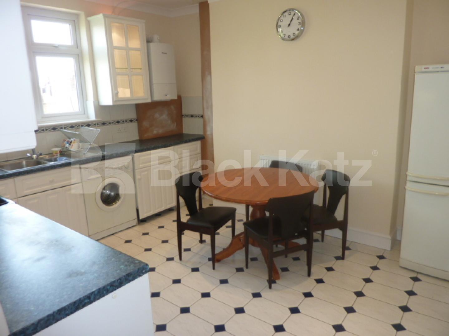 			NEW INSTRUCTION!, 3 Bedroom, 1 bath, 1 reception Flat			 Edbrooke Road, Maida Vale