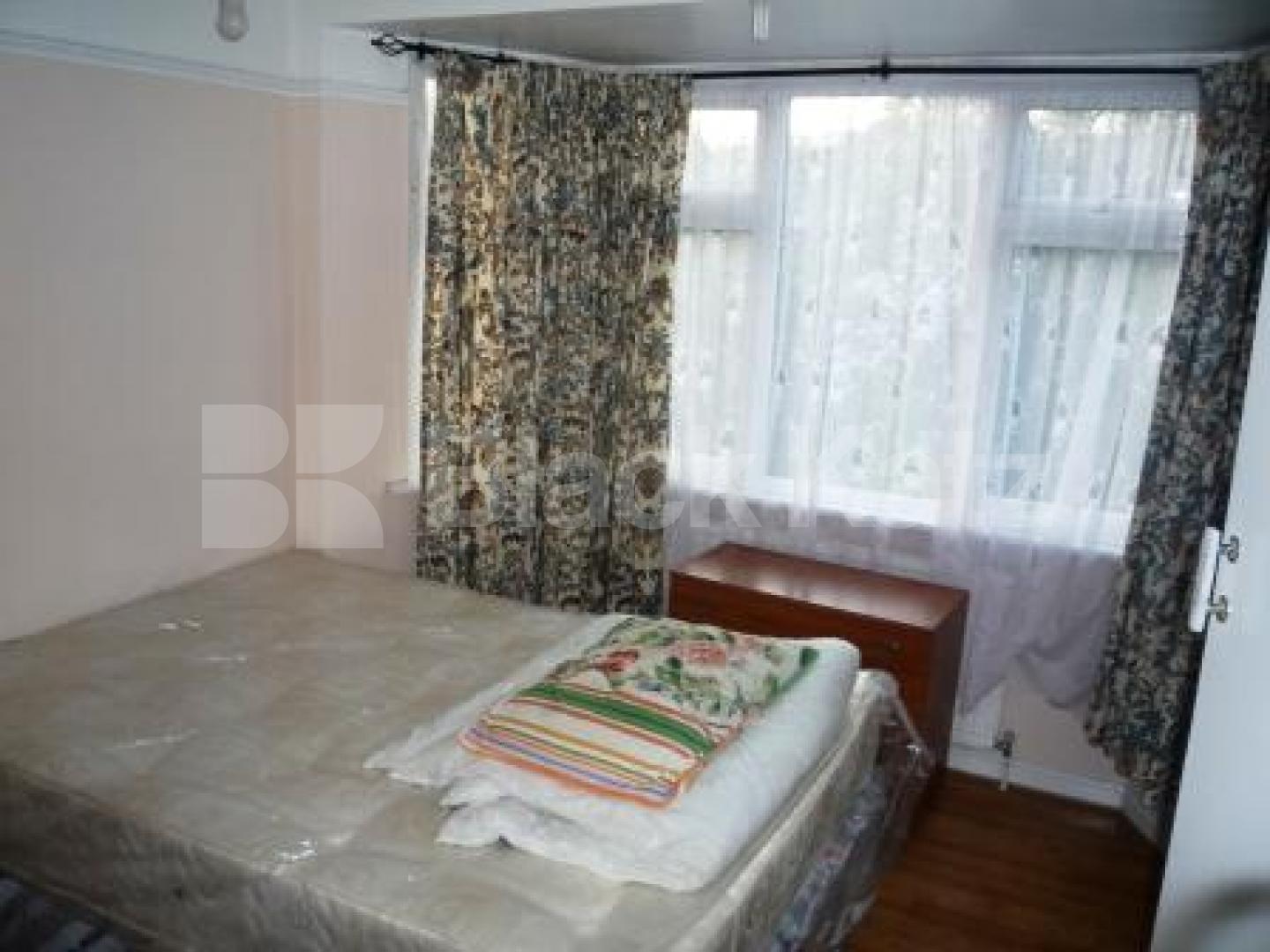 			3 Bedroom, 1 bath, 1 reception House			 Fountain Crescent, SOUTHGATE