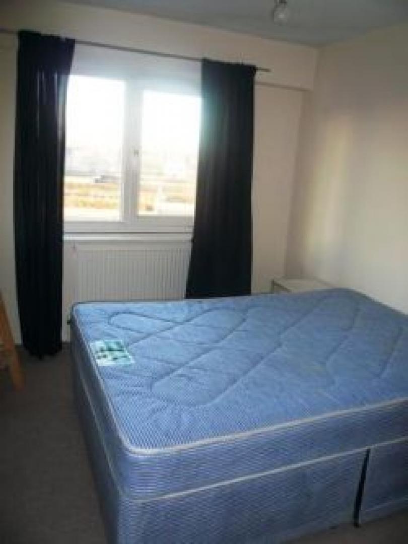 			2 Bedroom, 1 bath, 1 reception Flat			 Gorefield Place, KILBURN PARK/MAIDA VALE