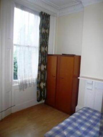 			2 Bedroom, 1 bath, 1 reception Flat			 Shirland Road, MAIDA VALE