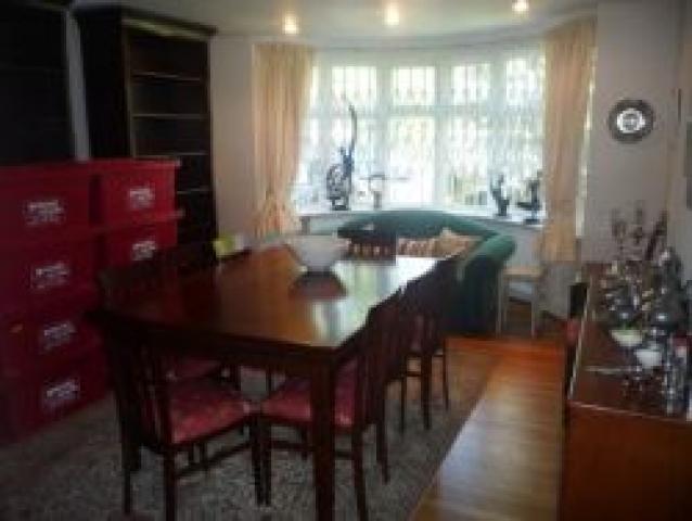 			5 Bedroom, 1 bath, 1 reception Flat			 Bancroft Avenue, HAMPSTEAD GARDEN SUBURBS/EAST FINCHLEY