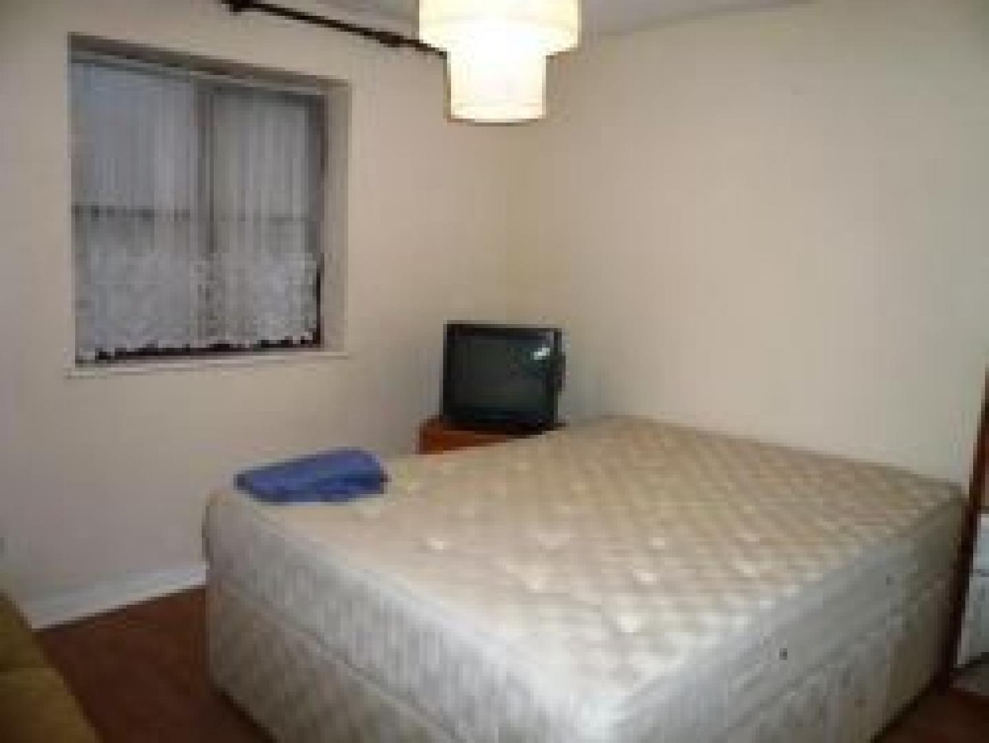 			1 Bedroom, 1 bath, 1 reception Flat			 Gratton Terrace, CRICKLEWOOD/GLADSTONE PARK