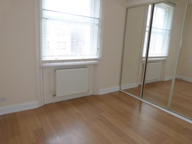 			2 Bedroom, 1 bath, 1 reception Flat			 Harley Road, SWISS COTTAGE/PRIMROSE HILL