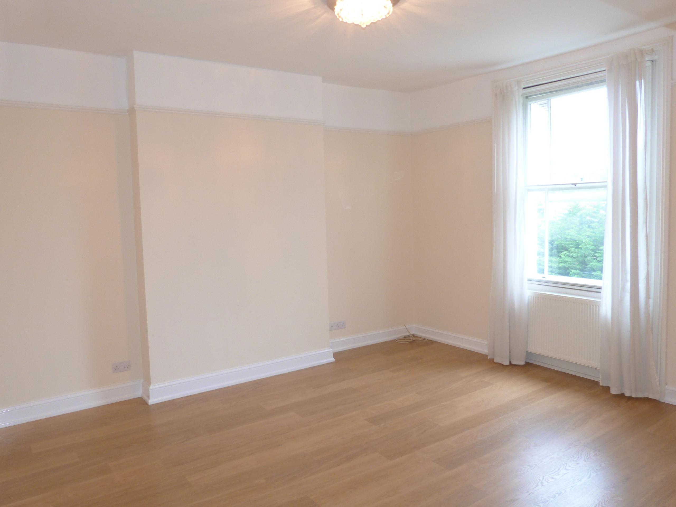 			2 Bedroom, 1 bath, 1 reception Flat			 Harley Road, SWISS COTTAGE/PRIMROSE HILL NW3