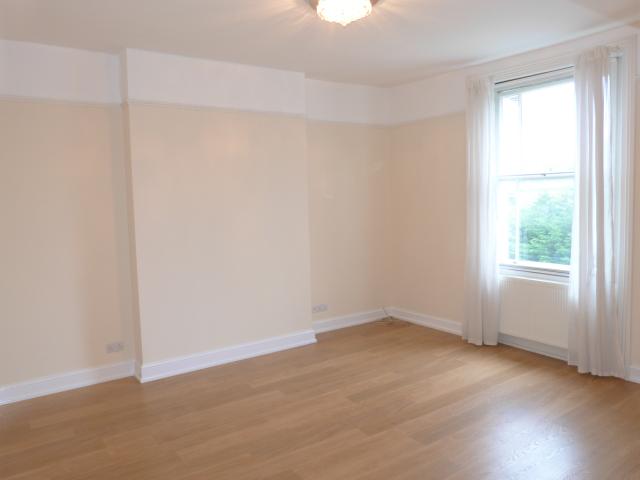 			2 Bedroom, 1 bath, 1 reception Flat			 Harley Road, SWISS COTTAGE/PRIMROSE HILL