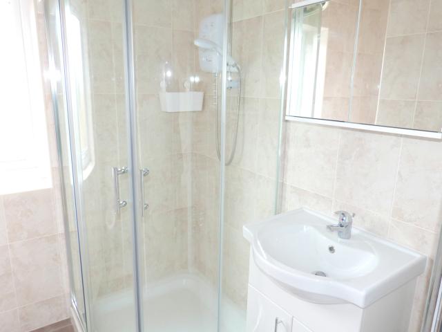 			NEW INSTRUCTION, 3 Bedroom, 1 bath, 1 reception Flat			 Hendon Way, GOLDERS GREEN/CHILDS HILL