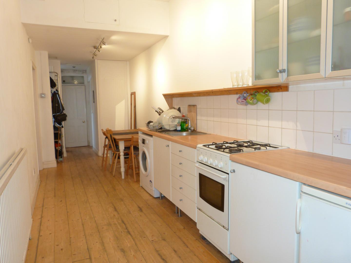 			Beautiful Communal Garden, 1 Bedroom, 1 bath, 1 reception Flat			 Canfield Gardens, SOUTH HAMPSTEAD