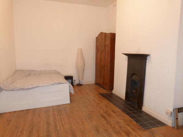 			Beautiful Communal Garden, 1 Bedroom, 1 bath, 1 reception Flat			 Canfield Gardens, SOUTH HAMPSTEAD