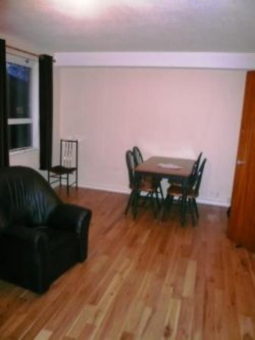 			2 Bedroom, 1 bath, 1 reception Flat			 Brook Road, DOLLIS HILL