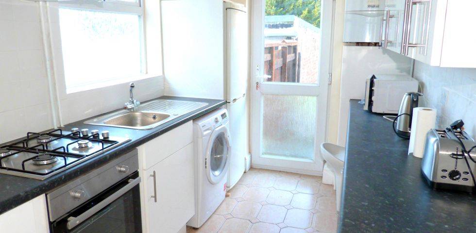 			UNDER OFFER , 4 Bedroom, 1 bath, 1 reception House			 Crest Road, DOLLIS HILL