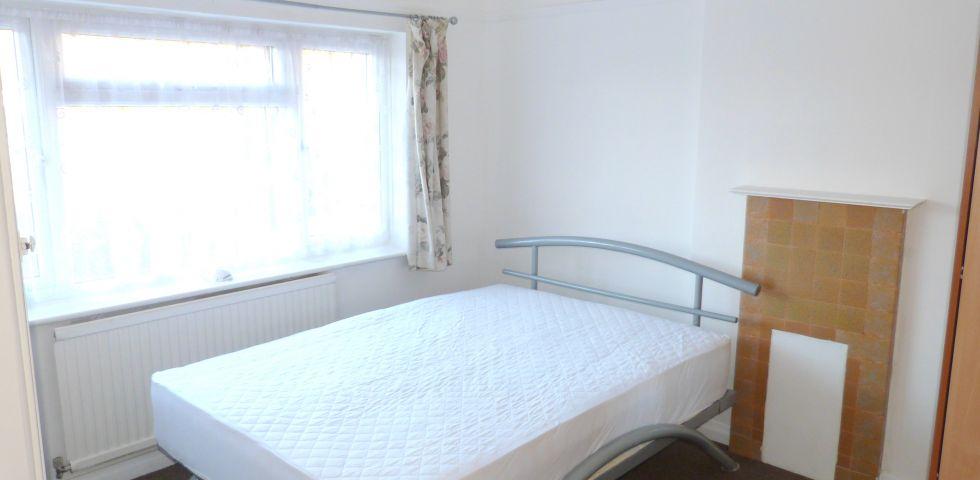 			UNDER OFFER , 4 Bedroom, 1 bath, 1 reception House			 Crest Road, DOLLIS HILL