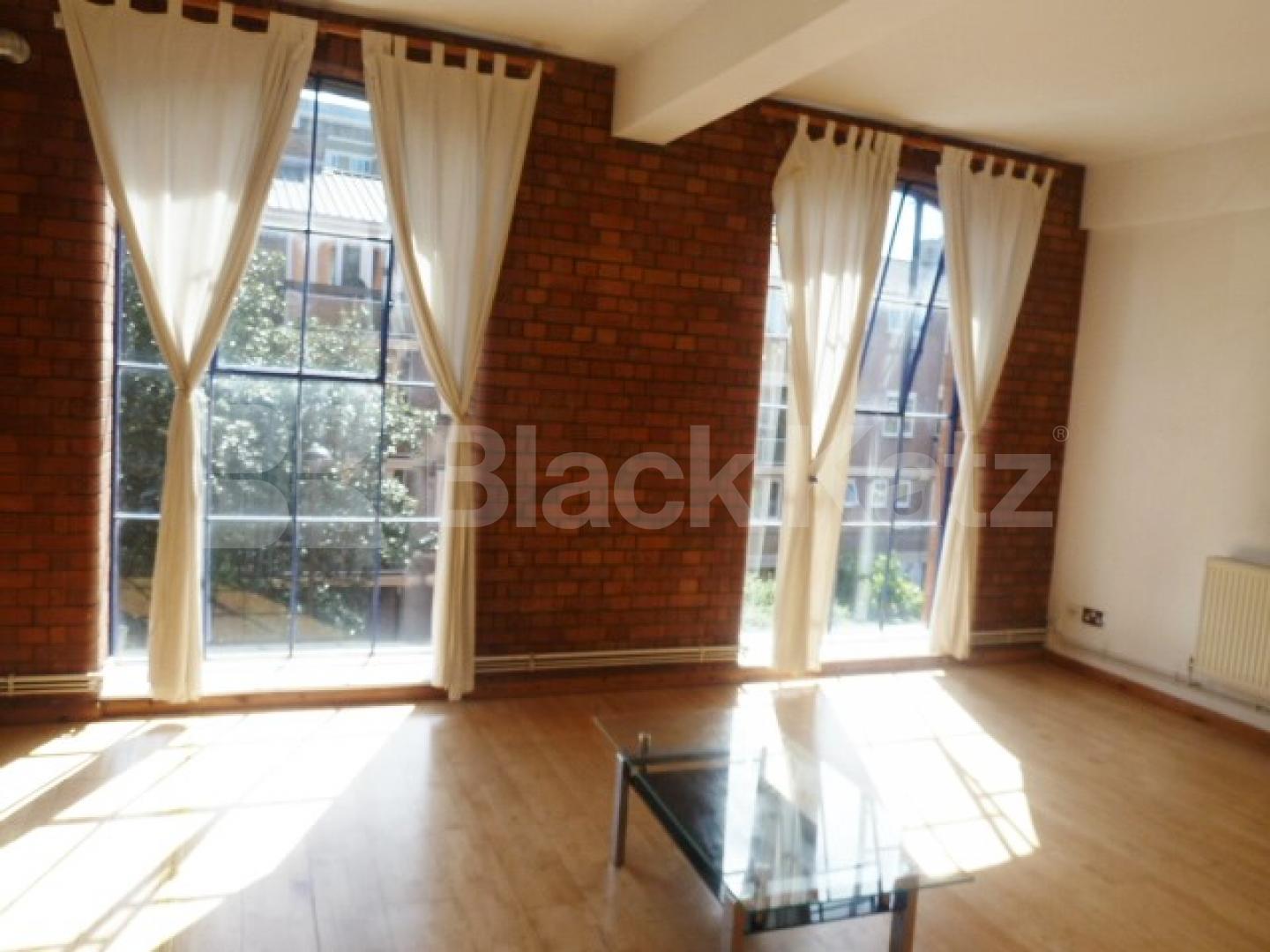 			WAREHOUSE CONVERSION, 2 Bedroom, 1 bath, 1 reception Flat			 Henshall Street, ISLINGTON/CANONBURY