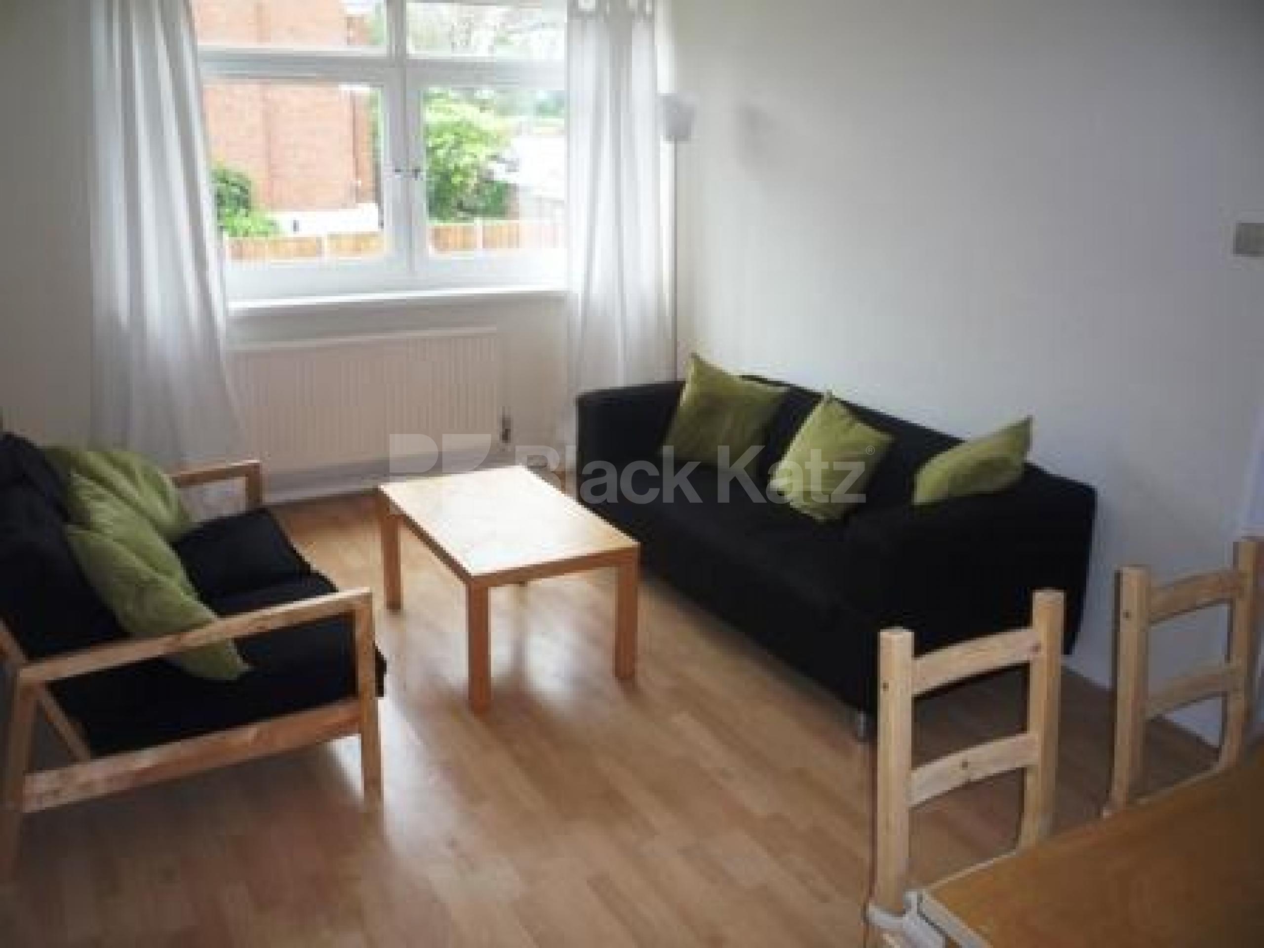 			2 Bedroom, 1 bath, 1 reception Flat			 Crouch Hall Road, CROUCH END N8