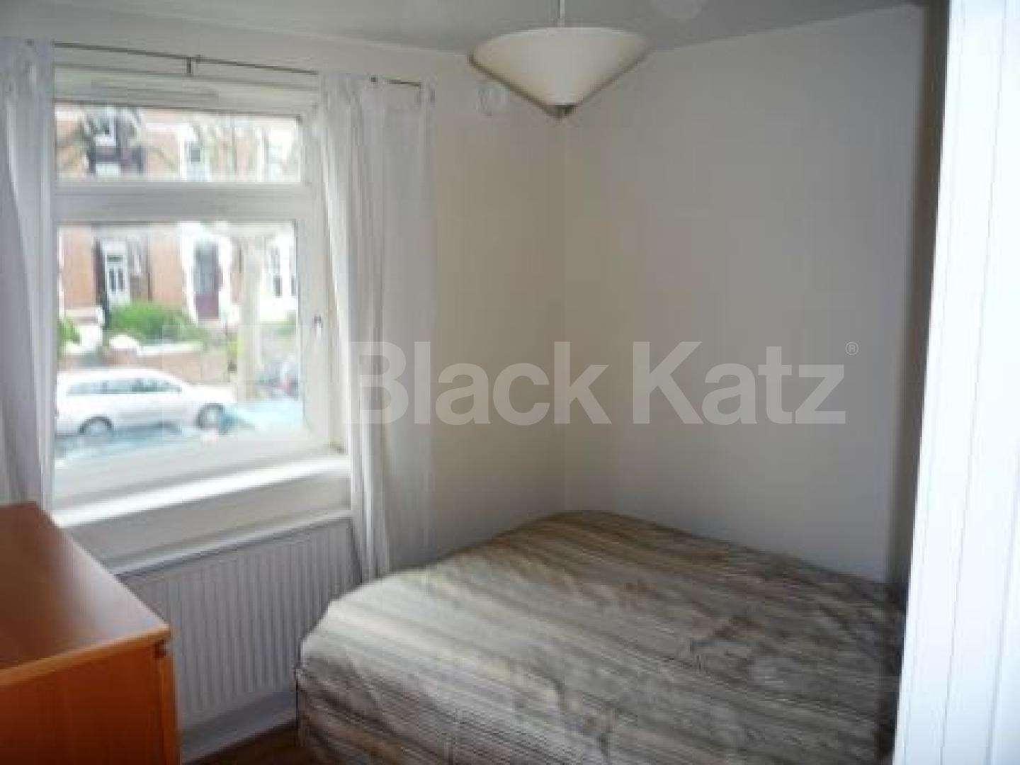 			2 Bedroom, 1 bath, 1 reception Flat			 Crouch Hall Road, CROUCH END