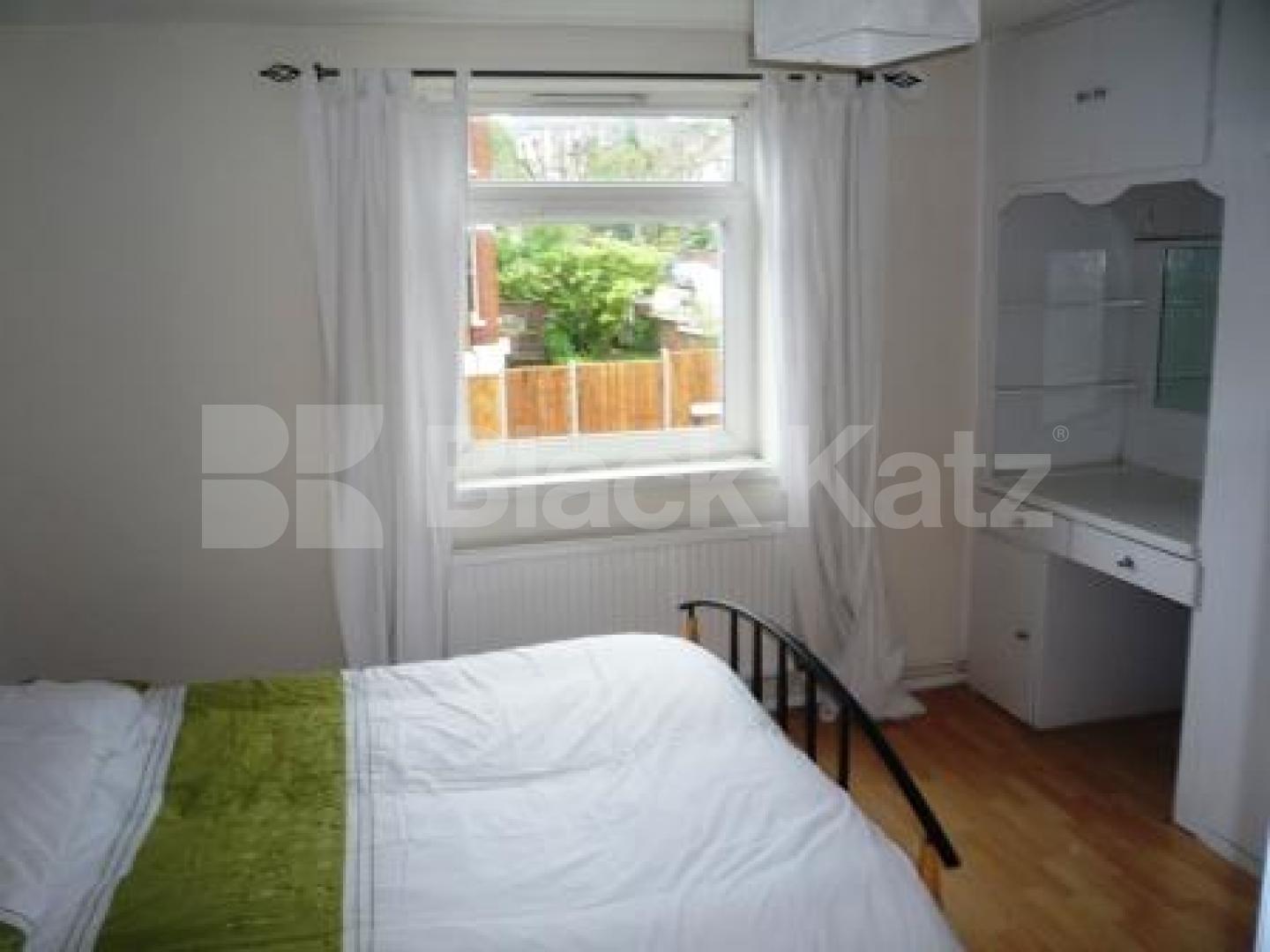 			2 Bedroom, 1 bath, 1 reception Flat			 Crouch Hall Road, CROUCH END