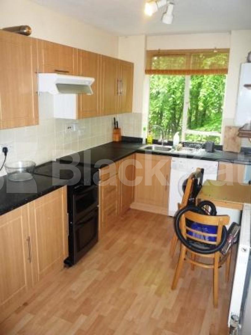 			LET, 1 Bedroom, 1 bath, 1 reception Flat			 Crescent Road, CROUCH END