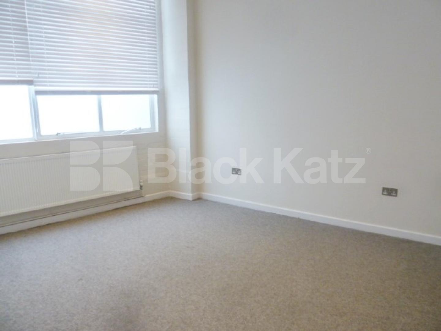 			WAREHOUSE CONVERSION IN ANGEL-OLD STREET-SHOREDITCH, 2 Bedroom, 1 bath, 1 reception Flat			 EAGLE HOUSE-EAGLE WHARF ROAD, ANGEL-OLD STREET-SHOREDITCH