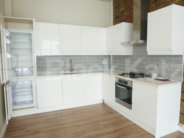 			WAREHOUSE CONVERSION IN ANGEL-OLD STREET-SHOREDITCH, 2 Bedroom, 1 bath, 1 reception Flat			 EAGLE HOUSE-EAGLE WHARF ROAD, ANGEL-OLD STREET-SHOREDITCH