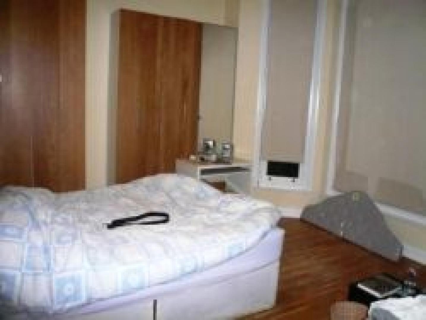 			2 Bedroom, 1 bath, 1 reception Flat			 Elgin Ave, MAIDA VALE