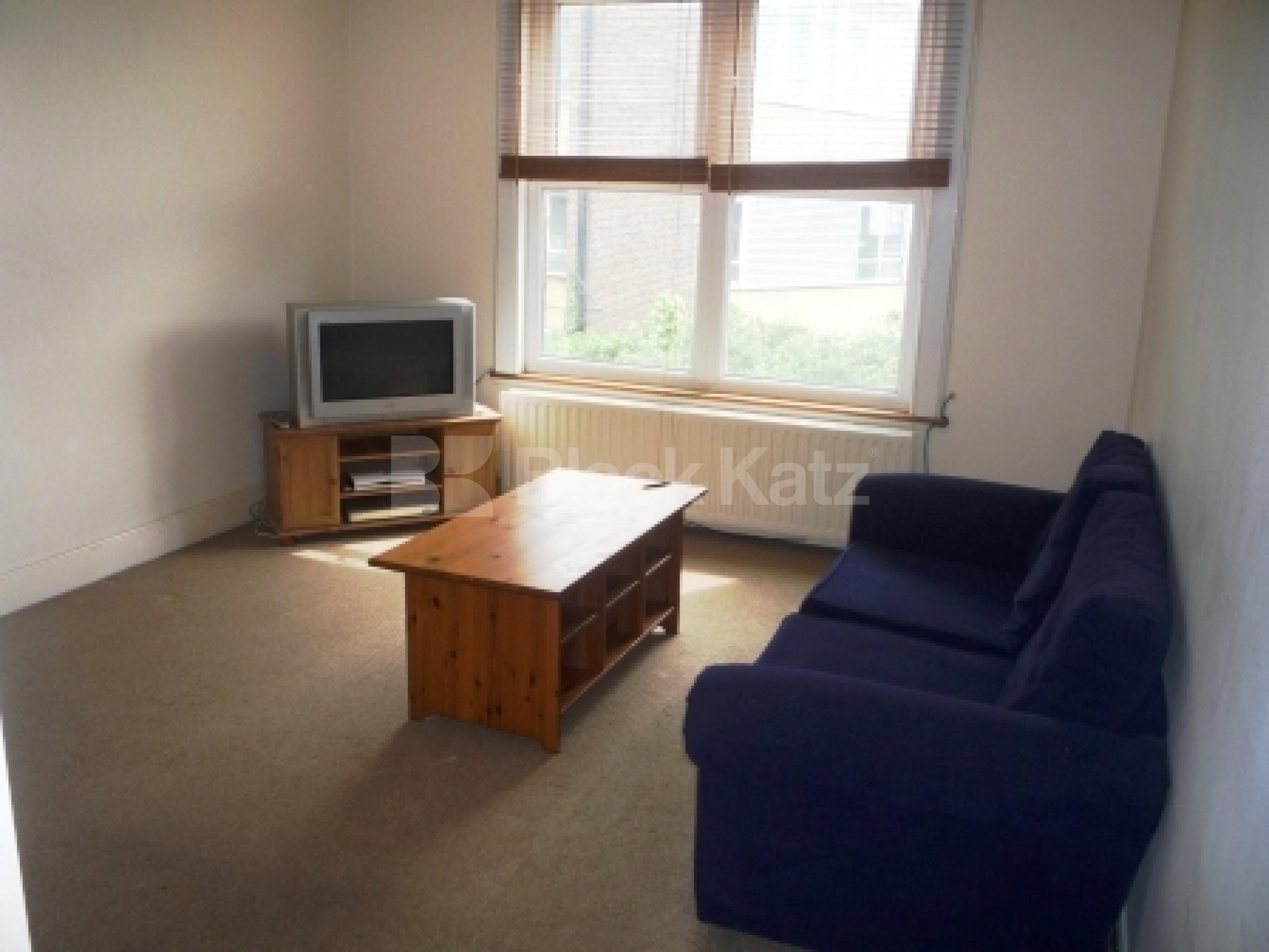 			HEART OF CROUCH END!, 1 Bedroom, 1 bath, 1 reception Flat			 Elder Avenue, CROUCH END N8