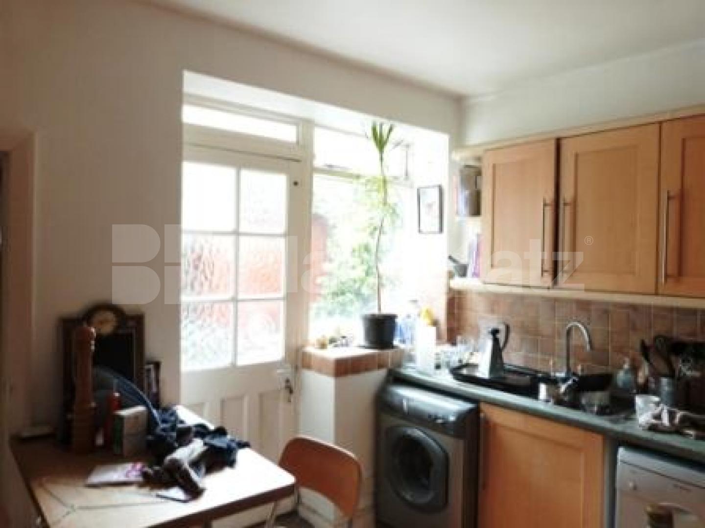 			GARDEN FLAT!, 1 Bedroom, 1 bath, 1 reception Ground Floor Flat			 Rathcoole Gardens, CROUCH END