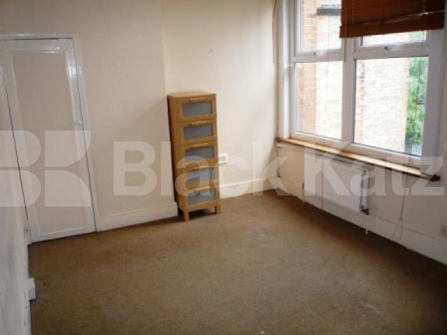 			HEART OF CROUCH END!, 1 Bedroom, 1 bath, 1 reception Flat			 Elder Avenue, CROUCH END
