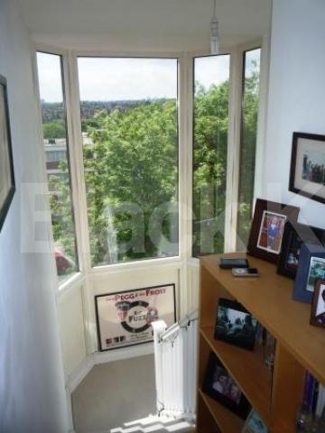 			2 Bedroom, 1 bath, 1 reception Penthouse			 Winkfield Road, WOOD GREEN