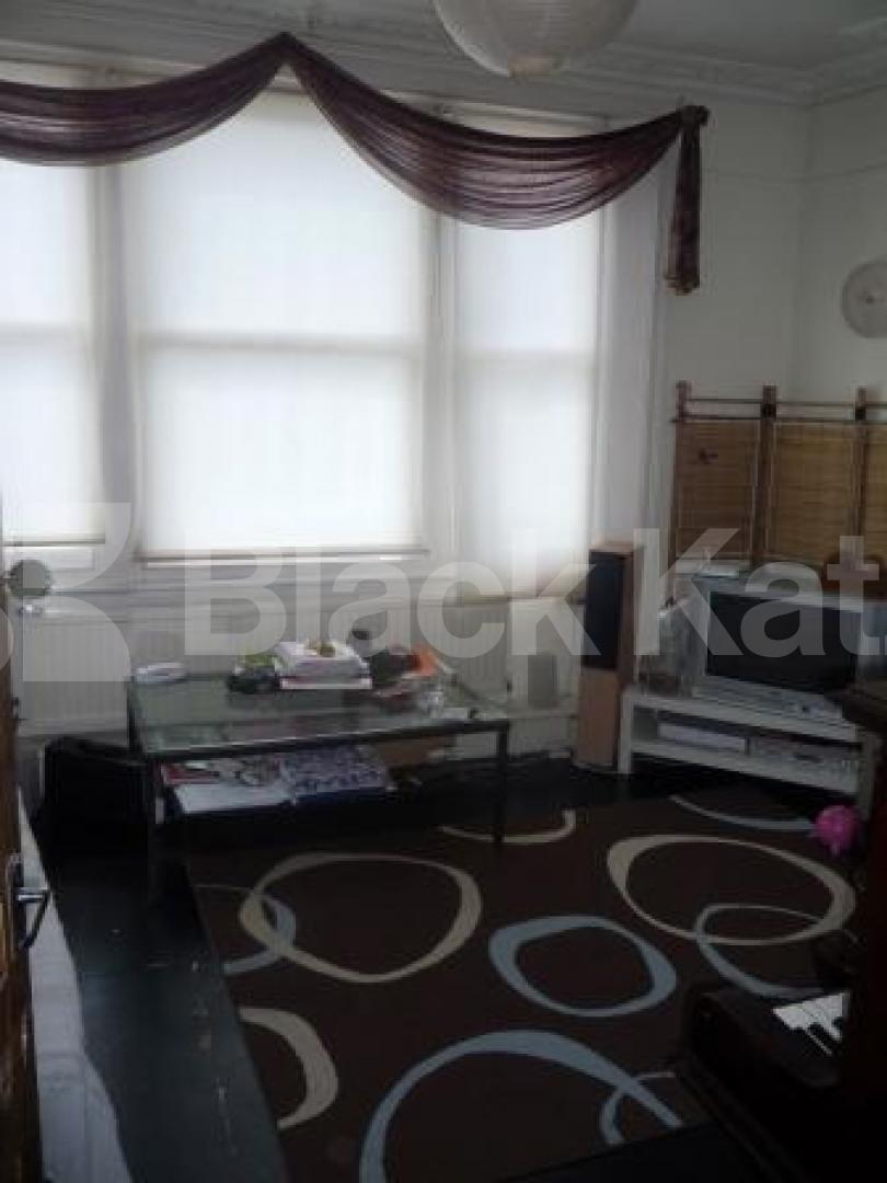 			2 Bedroom, 1 bath, 1 reception Flat			 Weston Park, CROUCH END