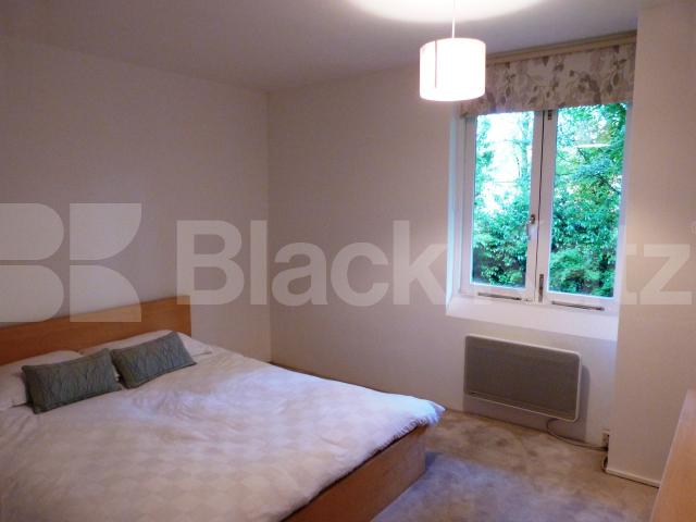 			2 Bedroom, 1 bath, 1 reception Flat			 Crescent Road, Crouch End