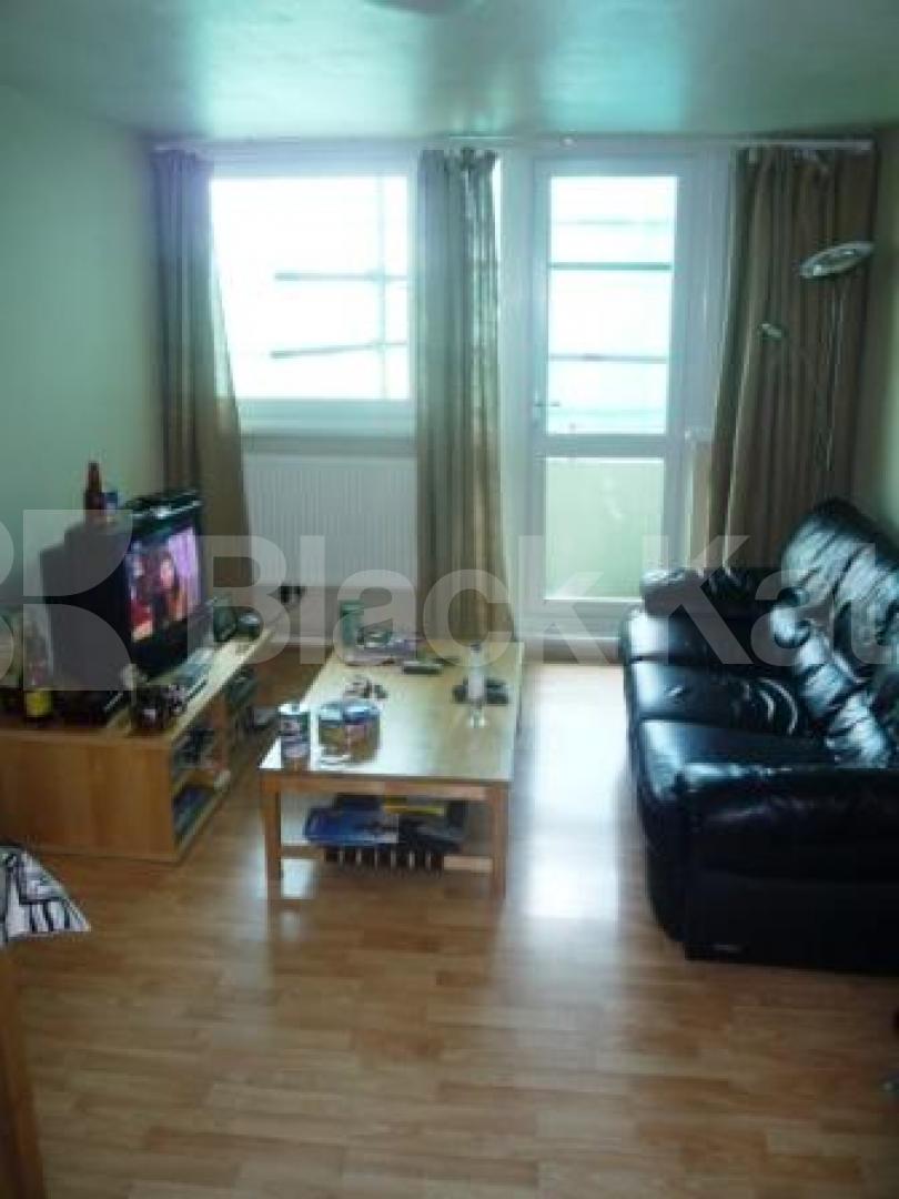 			1 Bedroom, 1 bath, 1 reception Flat			 Boyton road, HORNSEY
