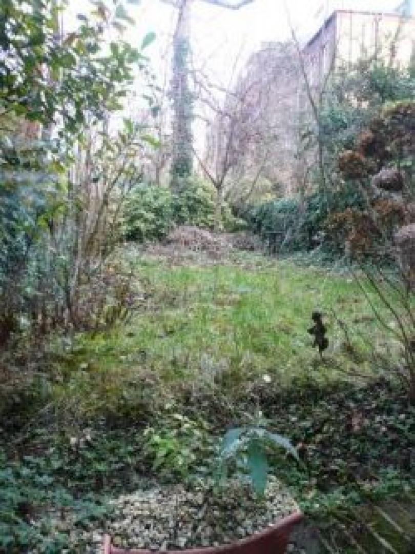 			2 Bedroom, 1 bath, 1 reception Flat			 Winchester Road, BELSIZE PARK/SWISS COTTAGE