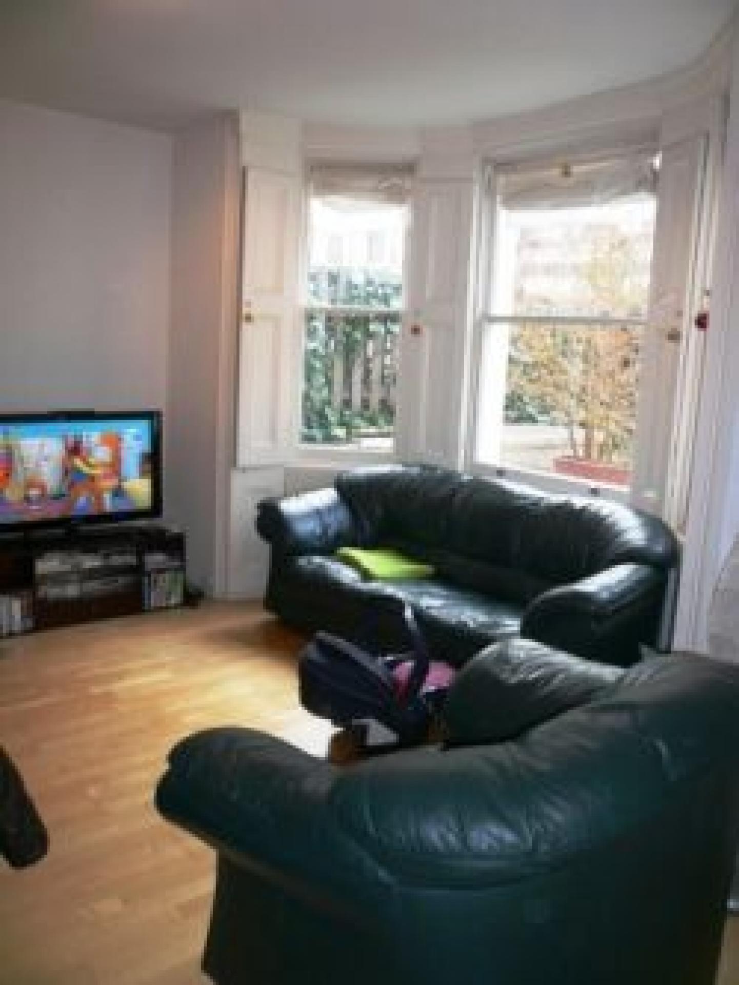 			2 Bedroom, 1 bath, 1 reception Flat			 Winchester Road, BELSIZE PARK/SWISS COTTAGE NW3