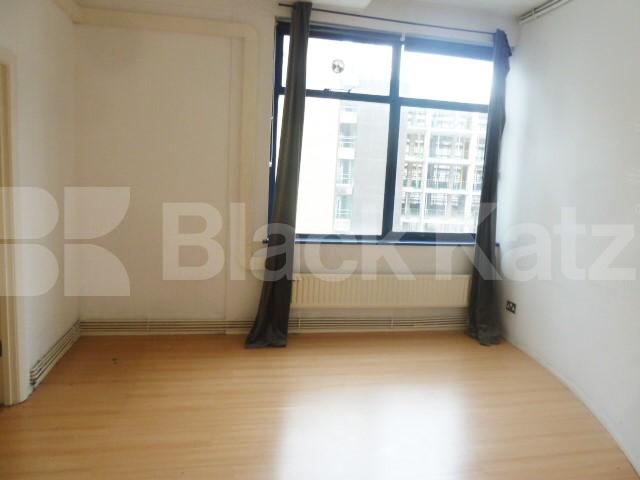 			WAREHOUSE CONVERSION IN CLERKENWELL-OLD STREET-SHOREDITCH, 2 Bedroom, 1 bath, 1 reception Flat			 BRITANNIA LOFTS-BANNER STREET, CLERKENWELL-OLD STREET-SHOREDITCH