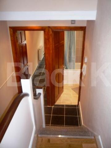 			2 Bedroom, 1 bath, 1 reception Flat			 Hornsey Park Road, Hornsey