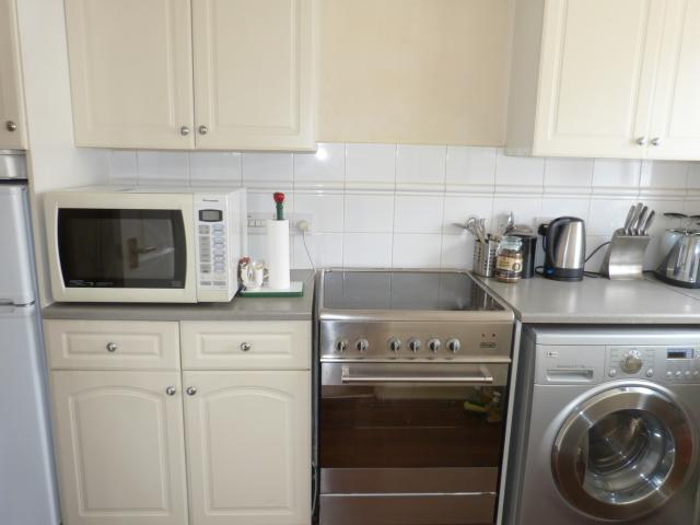 			1 Bedroom, 1 bath, 1 reception Flat			 Somerton Road, CRICKLEWOOD