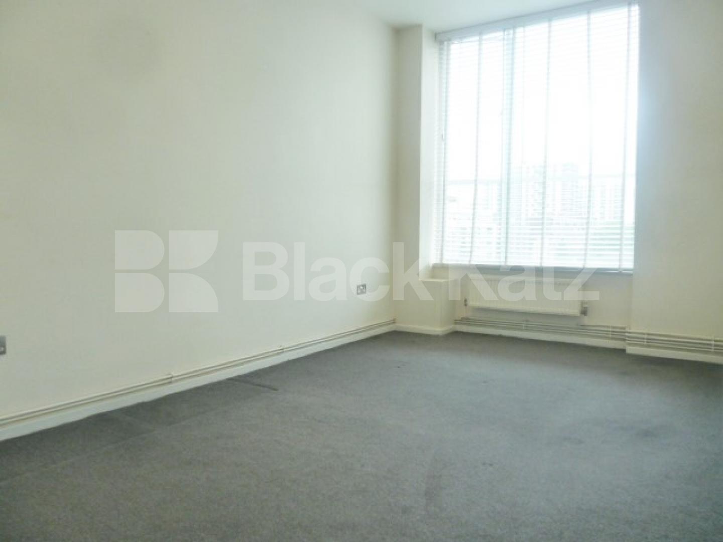 			STUNNING WAREHOUSE CONVERSION, 1 Bedroom, 1 bath, 1 reception Flat			 ABILITY PLAZA-KINGSLAND ROAD, DALSTON/HAGGERSTON