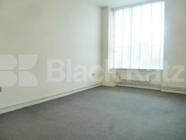 			STUNNING WAREHOUSE CONVERSION, 1 Bedroom, 1 bath, 1 reception Flat			 ABILITY PLAZA-KINGSLAND ROAD, DALSTON/HAGGERSTON