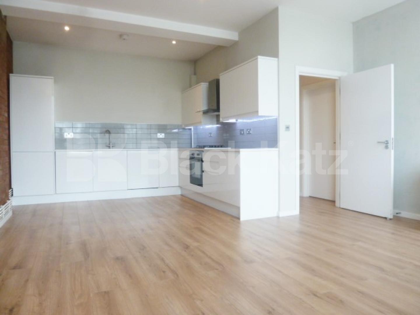 			STUNNING WAREHOUSE CONVERSION, 1 Bedroom, 1 bath, 1 reception Flat			 ABILITY PLAZA-KINGSLAND ROAD, DALSTON/HAGGERSTON
