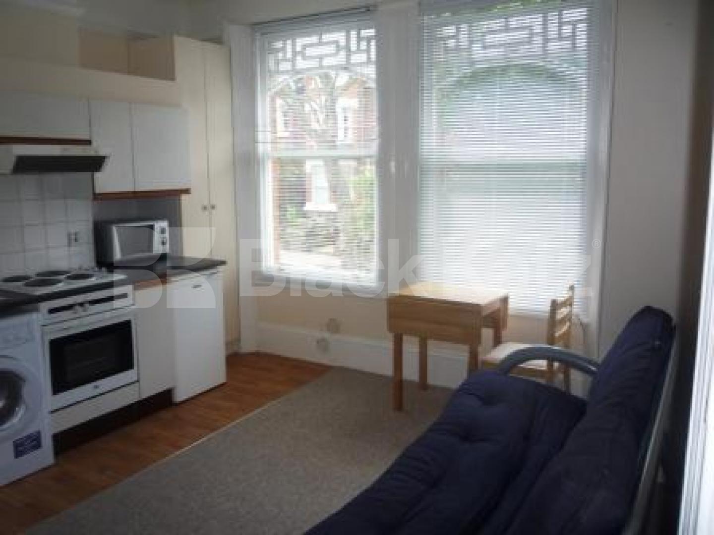 			Studio Apartment, 1 bath, 1 reception Studio			 Crouch Hill, CROUCH END