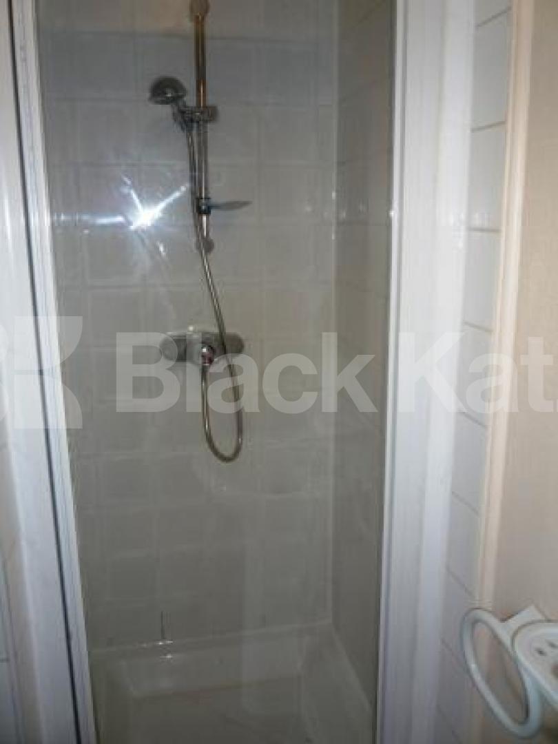 			Studio Apartment, 1 bath, 1 reception Studio			 Crouch Hill, CROUCH END