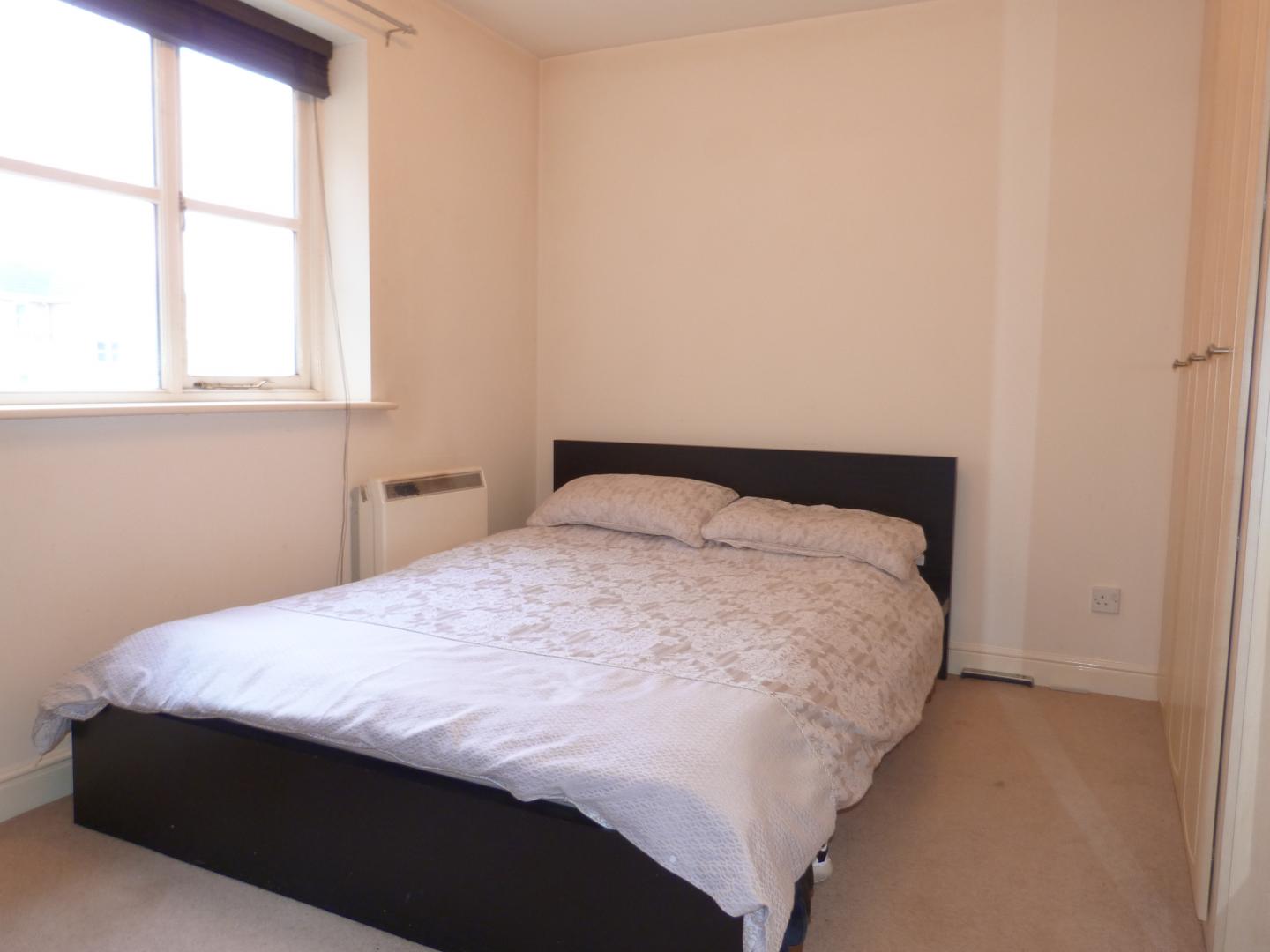 			1 Bedroom, 1 bath, 1 reception Flat			 Somerton Road, CRICKLEWOOD