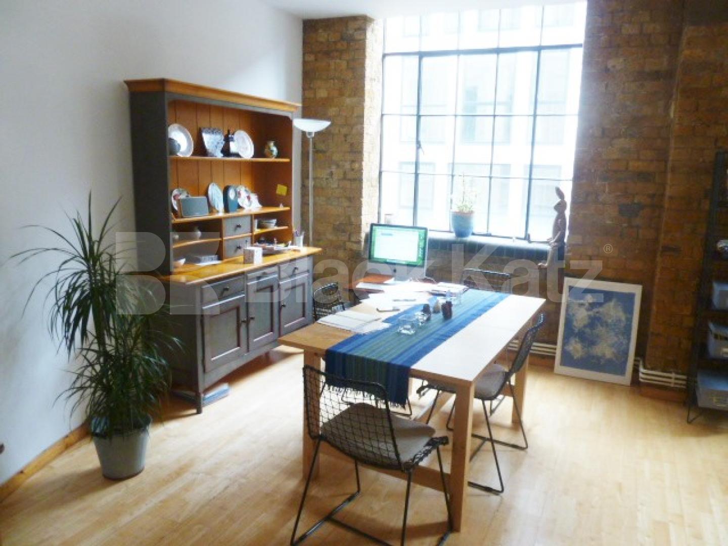 			STUNNING 2 BEDROOM WAREHOUSE APARTMENT, 2 Bedroom, 1 bath, 1 reception Flat			 SPRINGFIELD HOUSE LOFTS-TYSSEN STREET, DALSTON-HAGGERSTON-SHOREDITCH