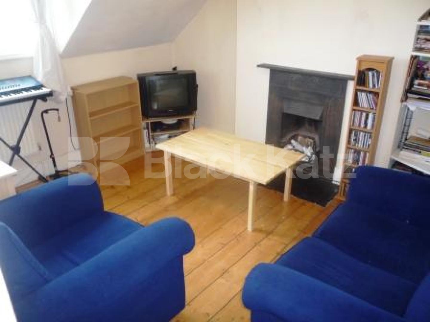 			LET!, 1 Bedroom, 1 bath, 1 reception Flat			 Ferrestone Road, CROUCH END