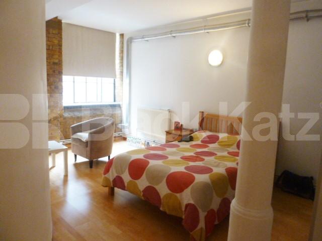 			STUNNING 2 BEDROOM WAREHOUSE APARTMENT, 2 Bedroom, 1 bath, 1 reception Flat			 SPRINFIELD HOUSE LOFTS-TYSSEN STREET, DALSTON-HAGGERSTON-SHOREDITCH